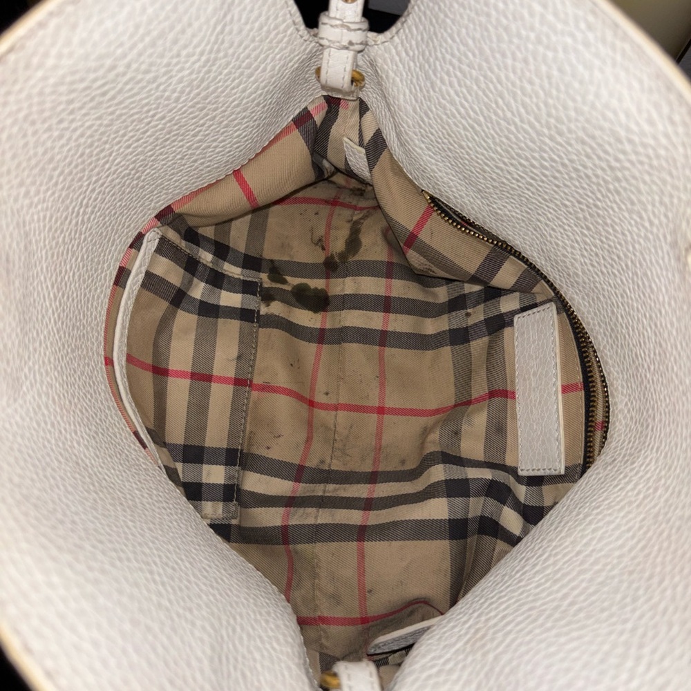 Burberry White Crossbody Bag - Picture 3 of 8